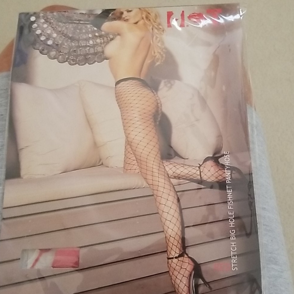 Fishnet pantyhose